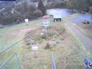 Snow park Paprsek - Nástup na lanovku - 13.9.2024 v 06:28 Snow park Paprsek - Nástup na lanovku - 13.9.2024 v 06:28