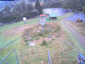 Snow park Paprsek - Nástup na lanovku - 13.9.2024 v 07:28 Snow park Paprsek - Nástup na lanovku - 13.9.2024 v 07:28