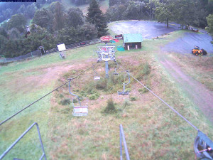 Snow park Paprsek - Nástup na lanovku - 13.9.2024 v 12:28 Snow park Paprsek - Nástup na lanovku - 13.9.2024 v 12:28