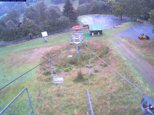 Snow park Paprsek - Nástup na lanovku - 13.9.2024 v 18:28 Snow park Paprsek - Nástup na lanovku - 13.9.2024 v 18:28