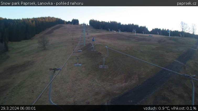 Snow park Paprsek - Lanovka - pohled nahoru - 29.3.2024 v 06:00