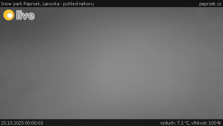 Snow park Paprsek - Lanovka - pohled nahoru - 23.10.2025 v 00:00 Snow park Paprsek - Lanovka - pohled nahoru - 23.10.2025 v 00:00