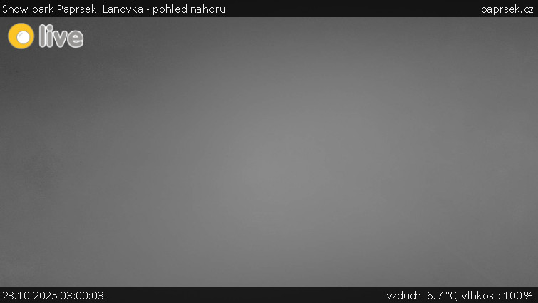 Snow park Paprsek - Lanovka - pohled nahoru - 23.10.2025 v 03:00 Snow park Paprsek - Lanovka - pohled nahoru - 23.10.2025 v 03:00