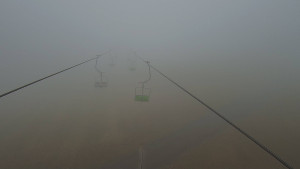 Snow park Paprsek - Lanovka - pohled nahoru - 16.11.2025 v 15:00 Snow park Paprsek - Lanovka - pohled nahoru - 16.11.2025 v 15:00