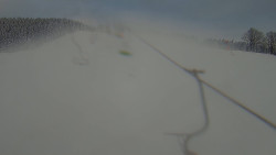 Lanovka - pohled nahoru