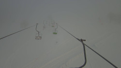 Lanovka - pohled nahoru