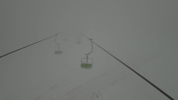 Lanovka - pohled nahoru