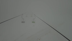 Lanovka - pohled nahoru