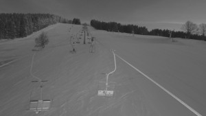 Snow park Paprsek - Lanovka - pohled nahoru - 5.1.2026 v 07:00 Snow park Paprsek - Lanovka - pohled nahoru - 5.1.2026 v 07:00