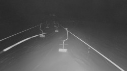 Lanovka - pohled nahoru