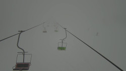 Lanovka - pohled nahoru