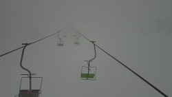 Lanovka - pohled nahoru