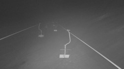 Lanovka - pohled nahoru