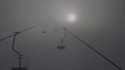 Lanovka - pohled nahoru