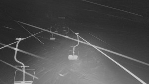 Snow park Paprsek - Lanovka - pohled nahoru - 18.2.2026 v 04:00 Snow park Paprsek - Lanovka - pohled nahoru - 18.2.2026 v 04:00