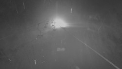 Lanovka - pohled nahoru