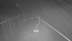 Lanovka - pohled nahoru