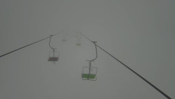 Lanovka - pohled nahoru