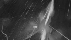 Lanovka - pohled nahoru