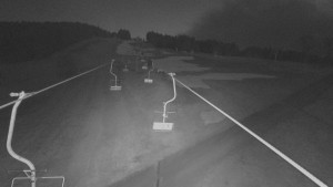 Snow park Paprsek - Lanovka - pohled nahoru - 8.4.2026 v 05:00 Snow park Paprsek - Lanovka - pohled nahoru - 8.4.2026 v 05:00