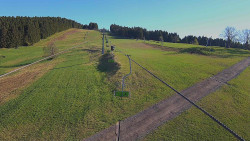 Lanovka - pohled nahoru