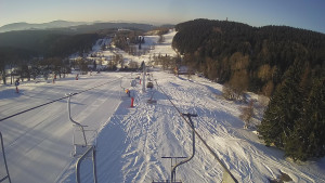Snow park Paprsek - Lanovka - pohled dolů - 1.3.2023 v 07:36