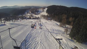 Snow park Paprsek - Lanovka - pohled dolů - 1.3.2023 v 08:01