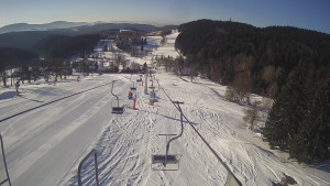 Snow park Paprsek - Lanovka - pohled dolů - 1.3.2023 v 08:21