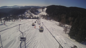Snow park Paprsek - Lanovka - pohled dolů - 1.3.2023 v 09:16