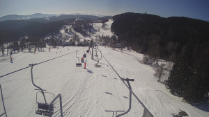 Snow park Paprsek - Lanovka - pohled dolů - 1.3.2023 v 10:26