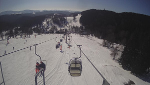 Snow park Paprsek - Lanovka - pohled dolů - 1.3.2023 v 11:26