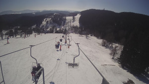Snow park Paprsek - Lanovka - pohled dolů - 1.3.2023 v 12:41