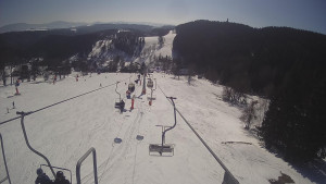 Snow park Paprsek - Lanovka - pohled dolů - 1.3.2023 v 13:01