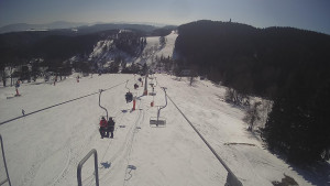 Snow park Paprsek - Lanovka - pohled dolů - 1.3.2023 v 13:17