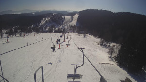 Snow park Paprsek - Lanovka - pohled dolů - 1.3.2023 v 13:22