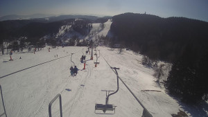 Snow park Paprsek - Lanovka - pohled dolů - 1.3.2023 v 13:38