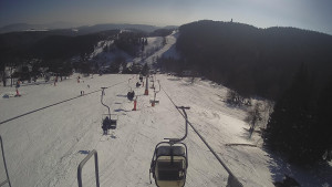 Snow park Paprsek - Lanovka - pohled dolů - 1.3.2023 v 14:28