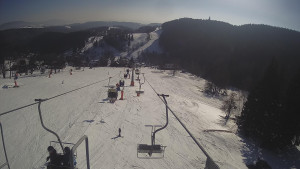 Snow park Paprsek - Lanovka - pohled dolů - 1.3.2023 v 14:33