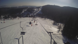 Snow park Paprsek - Lanovka - pohled dolů - 1.3.2023 v 14:38