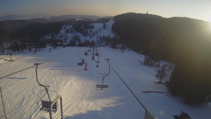 Snow park Paprsek - Lanovka - pohled dolů - 1.3.2023 v 16:33