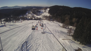 Snow park Paprsek - Lanovka - pohled dolů - 2.3.2023 v 08:28