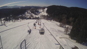 Snow park Paprsek - Lanovka - pohled dolů - 2.3.2023 v 09:23