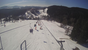Snow park Paprsek - Lanovka - pohled dolů - 2.3.2023 v 10:33