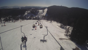 Snow park Paprsek - Lanovka - pohled dolů - 2.3.2023 v 13:38