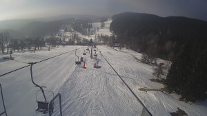 Snow park Paprsek - Lanovka - pohled dolů - 3.3.2023 v 08:08