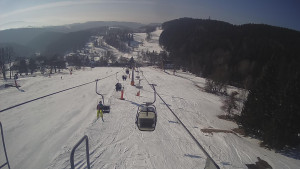 Snow park Paprsek - Lanovka - pohled dolů - 3.3.2023 v 09:28