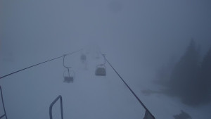 Snow park Paprsek - Lanovka - pohled dolů - 4.3.2023 v 06:18