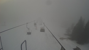 Snow park Paprsek - Lanovka - pohled dolů - 4.3.2023 v 06:33