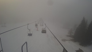 Snow park Paprsek - Lanovka - pohled dolů - 4.3.2023 v 06:53