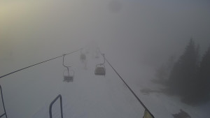 Snow park Paprsek - Lanovka - pohled dolů - 4.3.2023 v 07:08